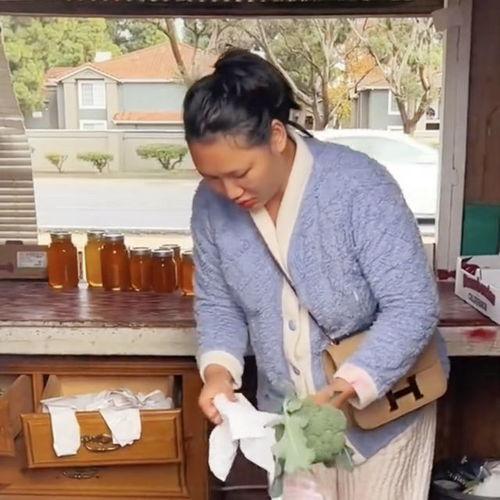 吃瓜网红姐弟头像图片,网红头像背后的故事  第3张